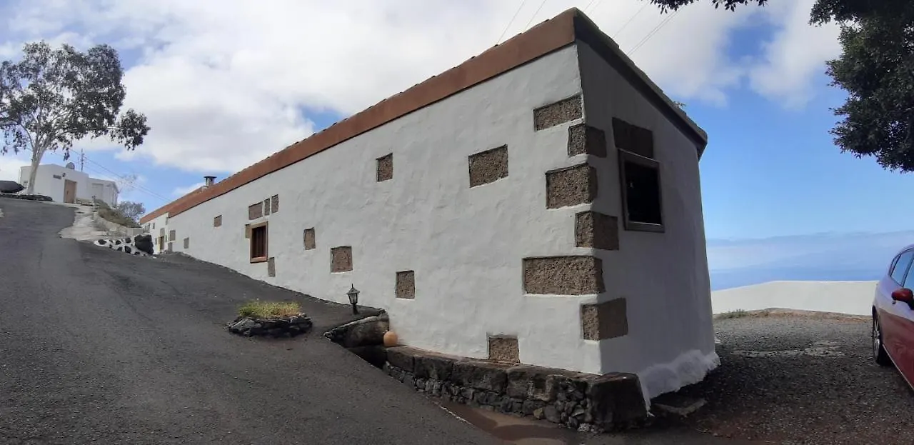 Casa Rural Finca Las Dulces Chio  Farm stay