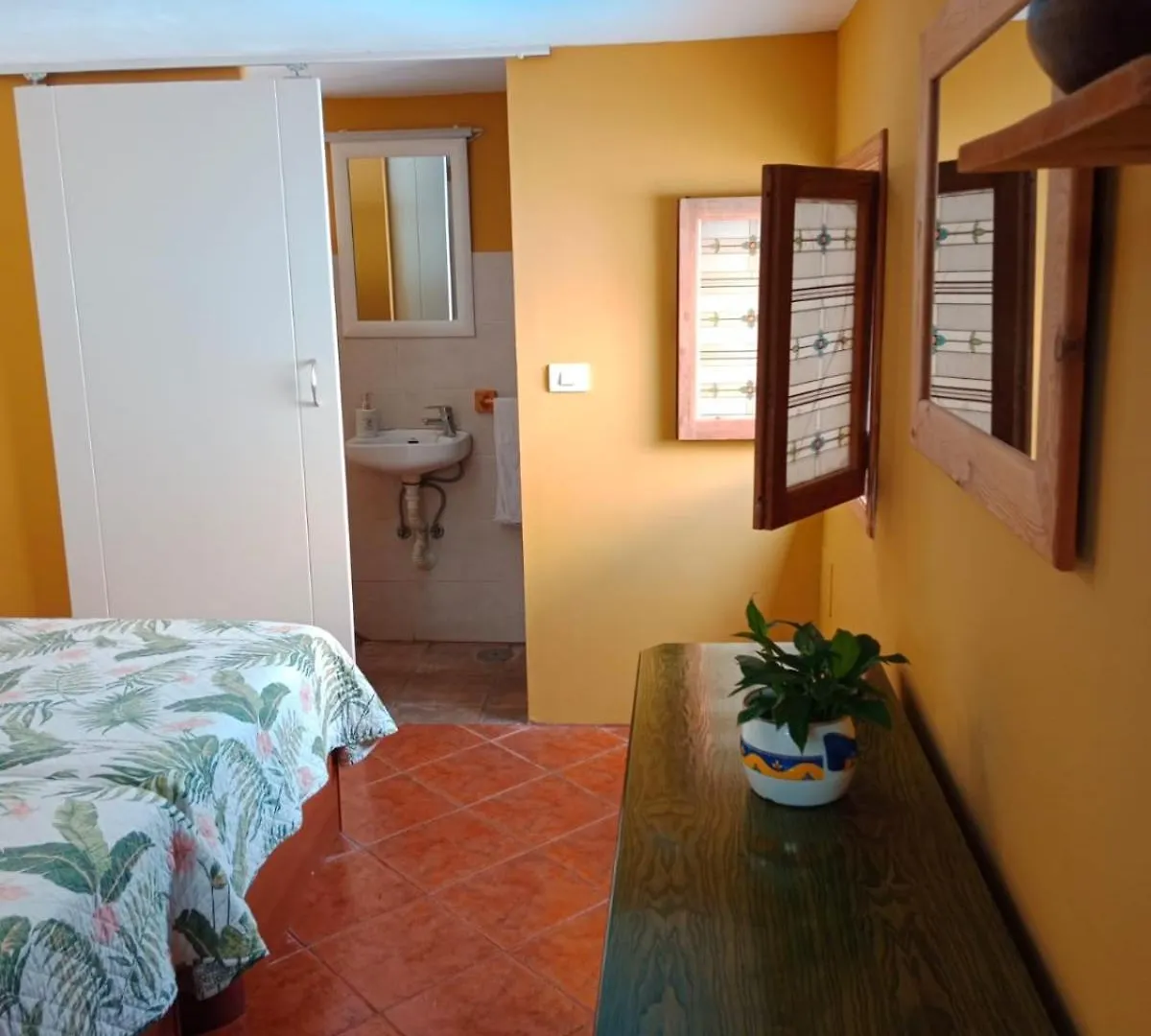 Casa Rural Finca Las Dulces Chio  Alojamento de Turismo Rural Chio (Tenerife)